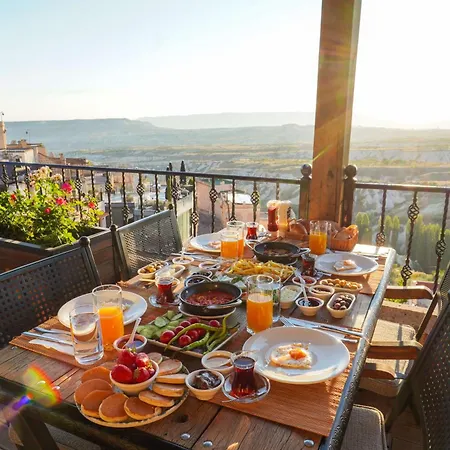 Vasil Cave * Uchisar