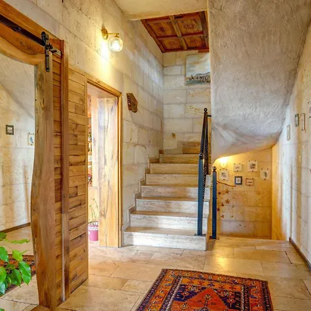 Vasil Cave Hotel *