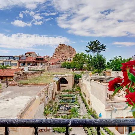 Vasil Cave Hotel *
