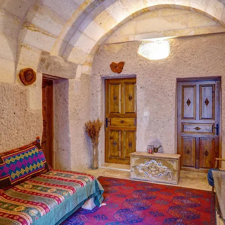 Vasil Cave Hotel