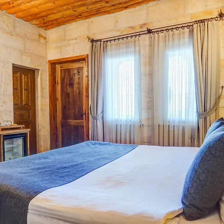 Hotel Vasil Cave *
