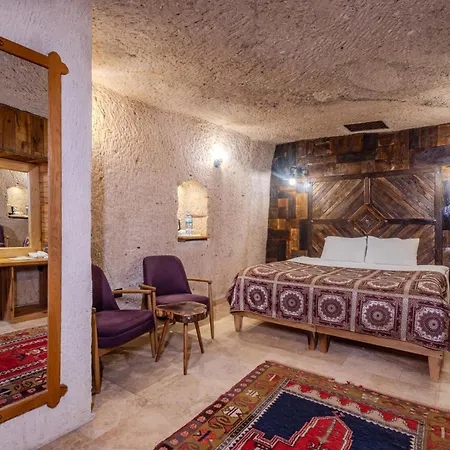 Hotel Vasil Cave