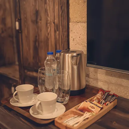 Vasil Cave * Uchisar