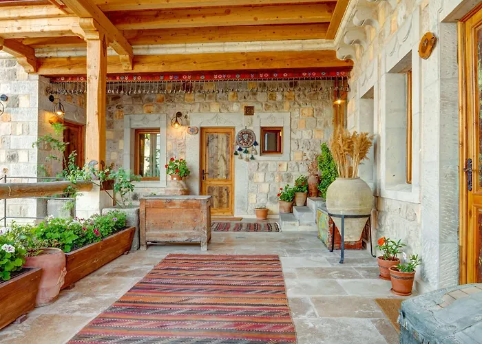 Vasil Cave * Uchisar