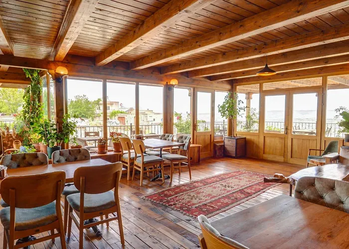 Ξενοδοχείο Vasil Cave *