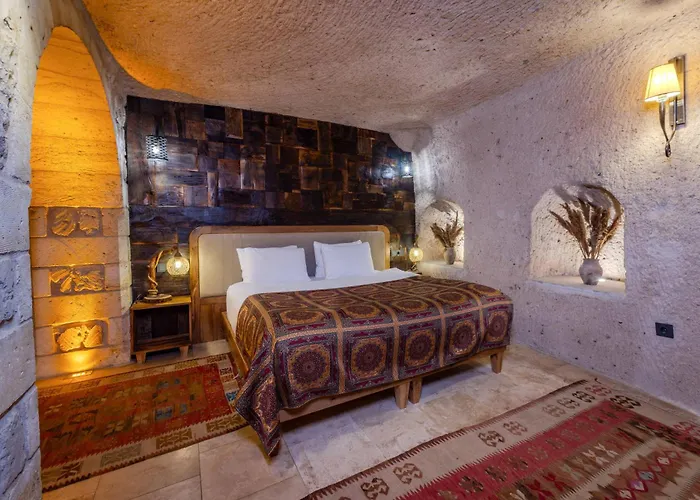 Vasil Cave * Uchisar