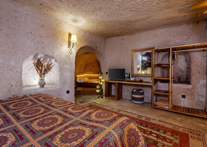 Vasil Cave * Uçhisar